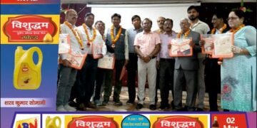 लखनऊ मंडल में 9 कर्मचारियों को पदोन्नति, 27 रेलकर्मियों को भावभीनी विदाई