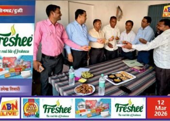 आदर्श इंटर कॉलेज महुली में बोर्ड परीक्षा सकुशल संपन्न, अधिकारियों को सम्मानित कर दी गई विदाई