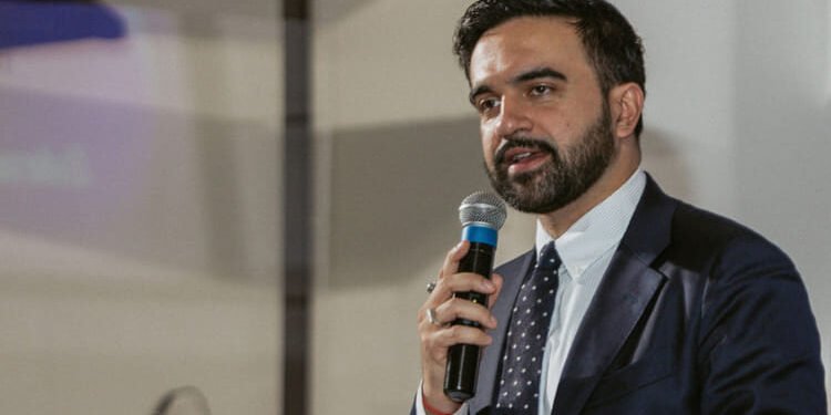 New York Mayor: न्यूयॉर्क मेयर ममदानी के आवास पर बम हमले की कोशिश, हिरासत में दो लोग; स्थिति तनावपूर्ण