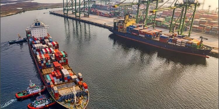 West Asia Conflict: होर्मुज से रवाना होने के लिए तैयार दो भारतीय टैंकर, जानें अभी कहां खड़े हैं दोनों गैस वाहक