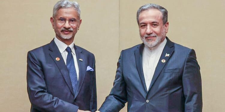 West Asia Crisis: तेल-गैस आपूर्ति संकट के बीच जयशंकर ने ईरानी विदेश मंत्री से बात की, इस मुद्दे पर बनी सहमति