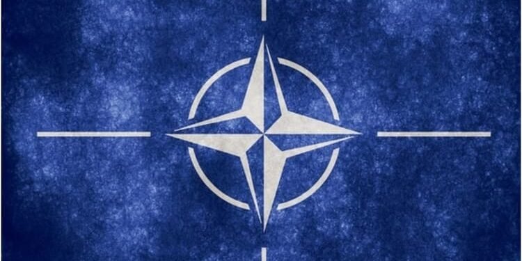 West Asia Crisis: पश्चिम एशिया तनाव में नाटो की एंट्री, इराक में सैनिकों की अस्थायी तैनाती शुरू