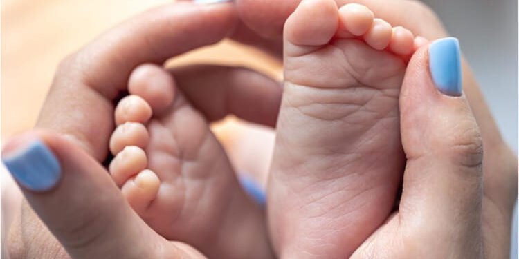 चिंताजनक: बाल मृत्यु दर में कमी पर रफ्तार धीमी, 2024 में 49 लाख बच्चों की मौत; कुपोषण, संक्रमण प्रमुख कारण