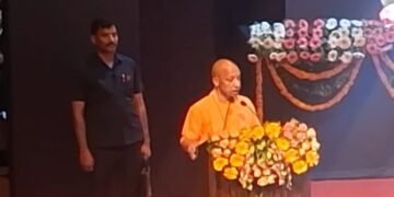 योगी सरकार के नौ साल: सीएम बोले - 2017 के पहले आधी आबादी पलायन को मजबूर थी, हमने पहचान का संकट दूर किया