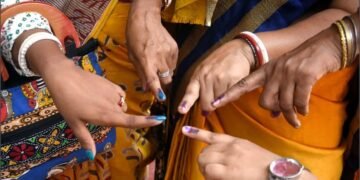 Tripura: त्रिपुरा में कड़ी सुरक्षा के बीच टीटीएएडीसी चुनाव के लिए वोटिंग जारी, शुरुआती दो घंटों में 22% मतदान