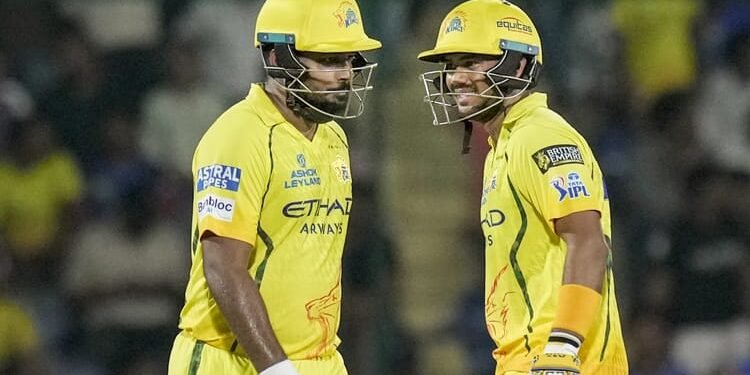 DC Vs CSK: गेंदबाजों के बाद चला संजू का जादू, कार्तिक के साथ साझेदारी कर CSK को दिलाई जीत; जानें तालिका का हाल