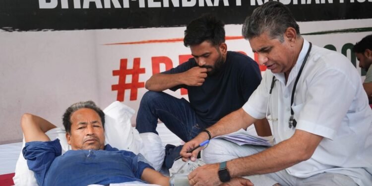 Delhi HC: सोनम वांगचुक की भूख हड़ताल पर दिल्ली हाईकोर्ट सख्त, केंद्र और दिल्ली सरकार को नोटिस; कल होगी सुनवाई